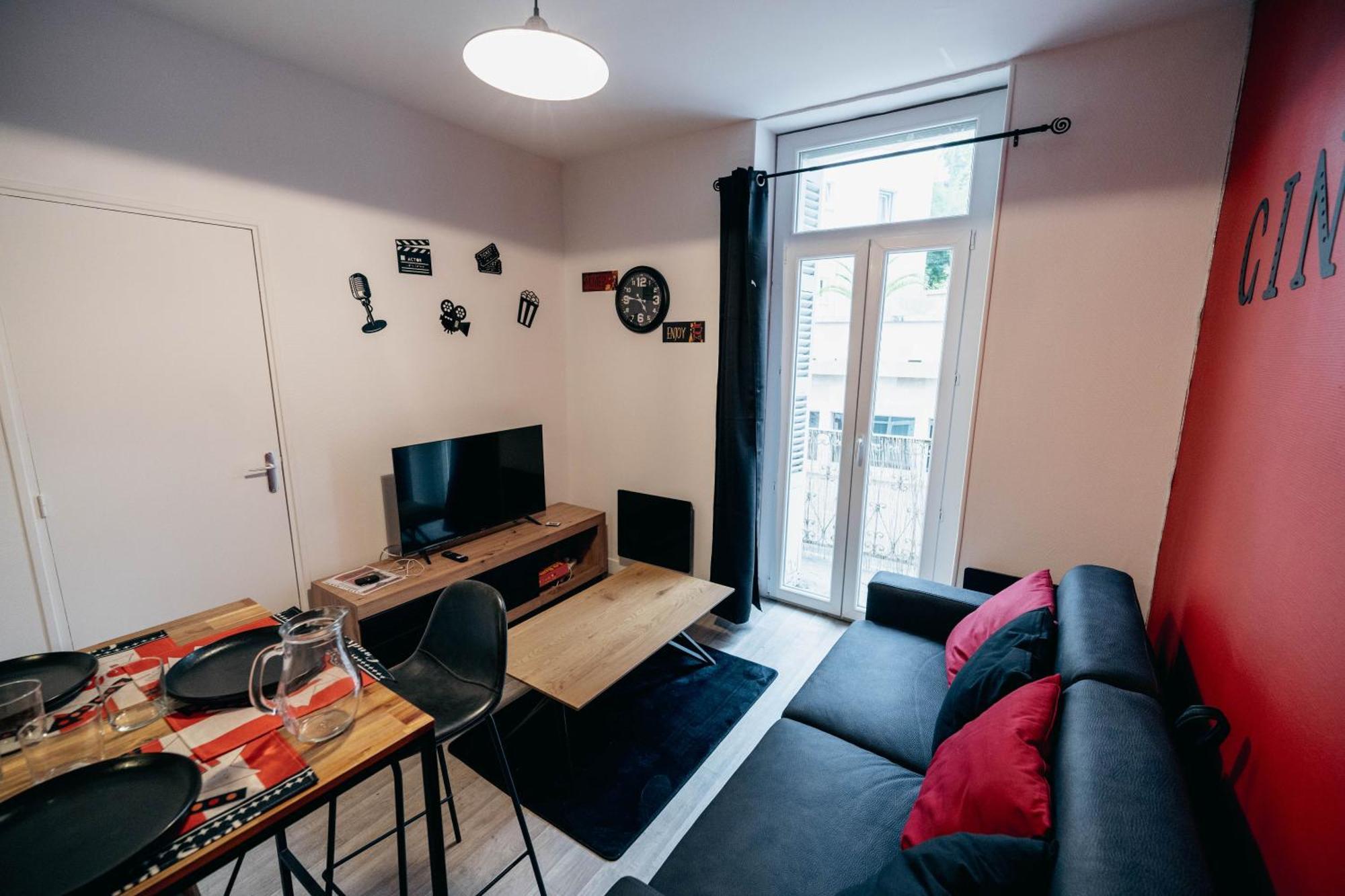 Le Sejour Cine-Proche Du Centre-Wifi-Parking Apartment Лурд Стая снимка