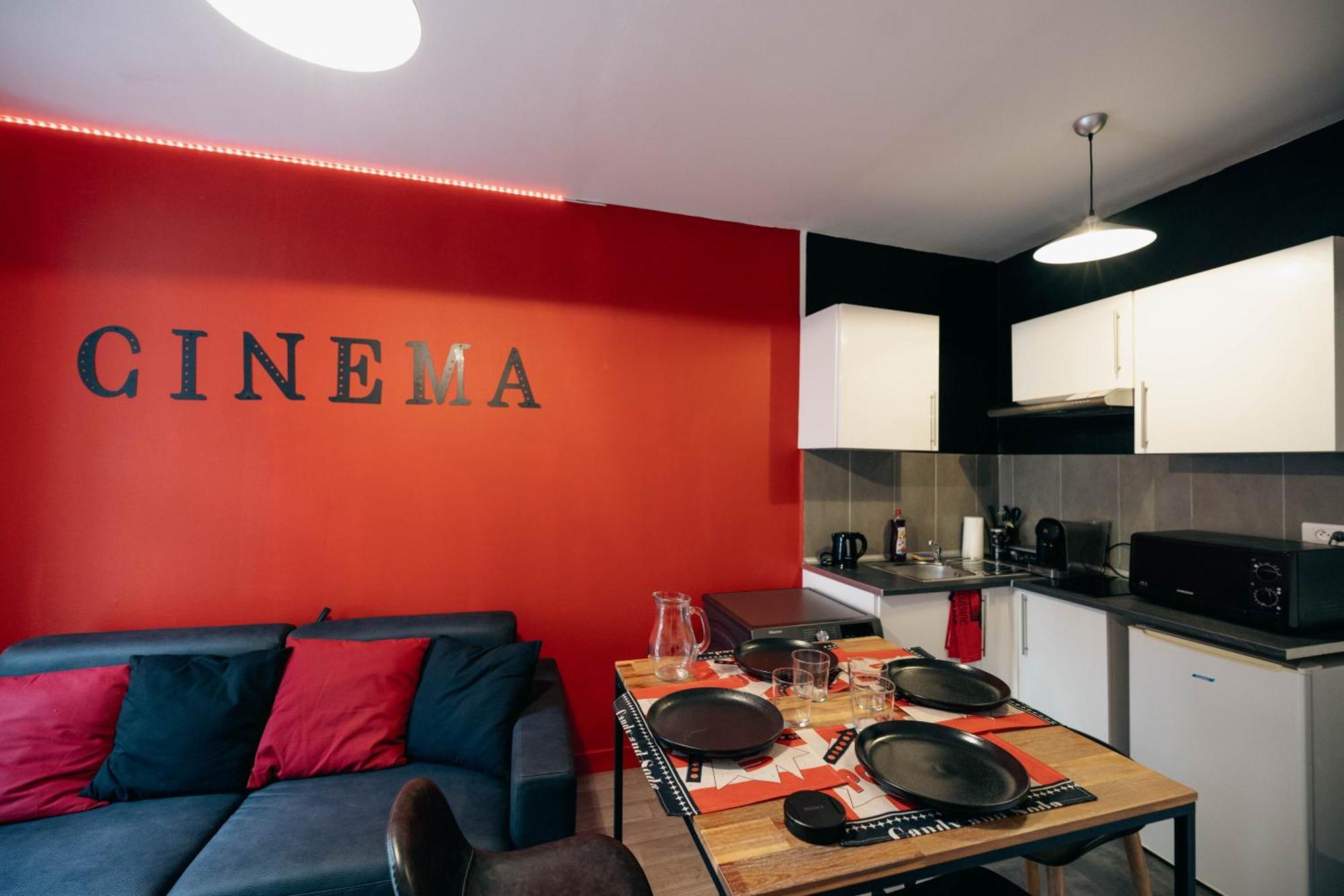 Le Sejour Cine-Proche Du Centre-Wifi-Parking Apartment Лурд Екстериор снимка