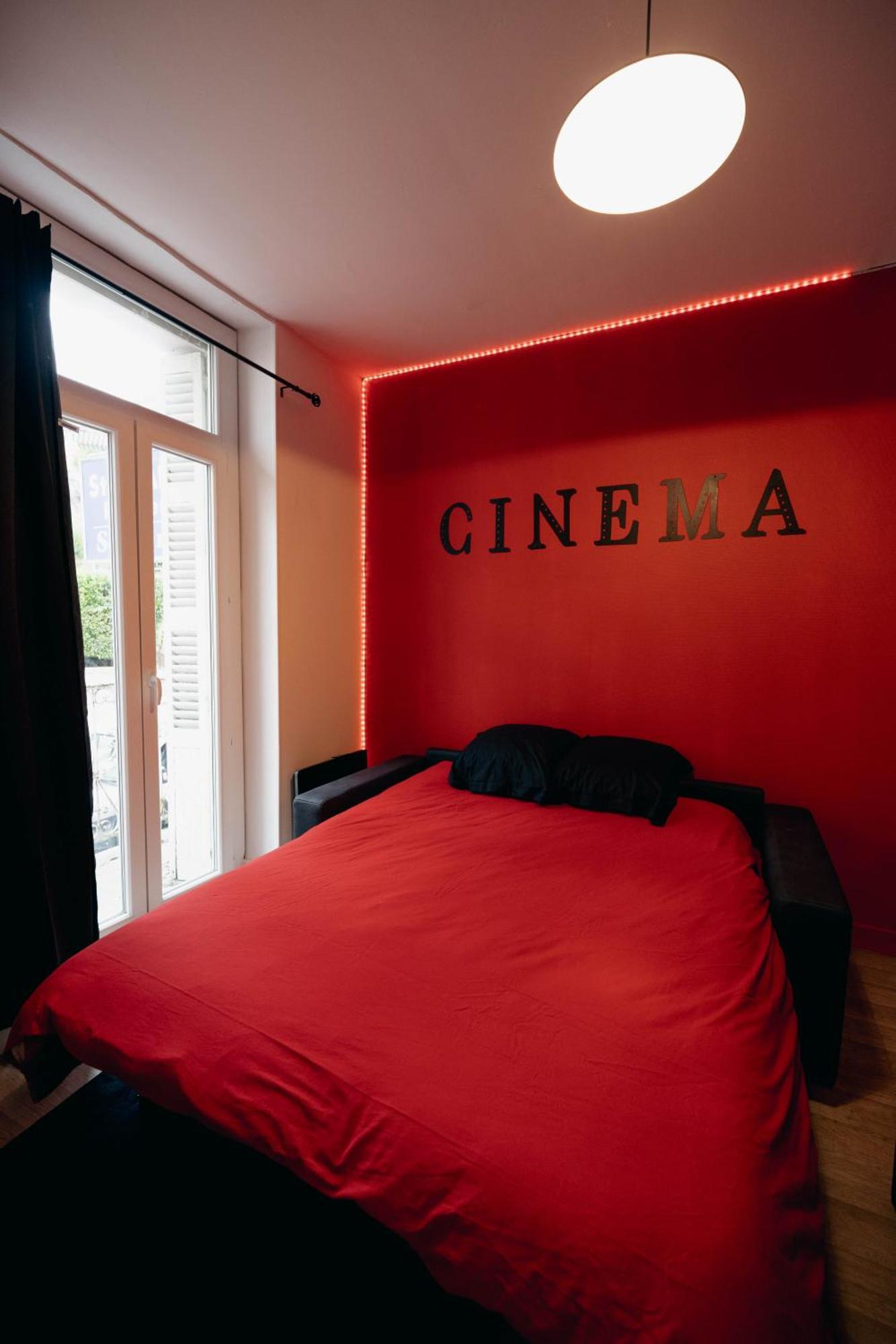 Le Sejour Cine-Proche Du Centre-Wifi-Parking Apartment Лурд Екстериор снимка